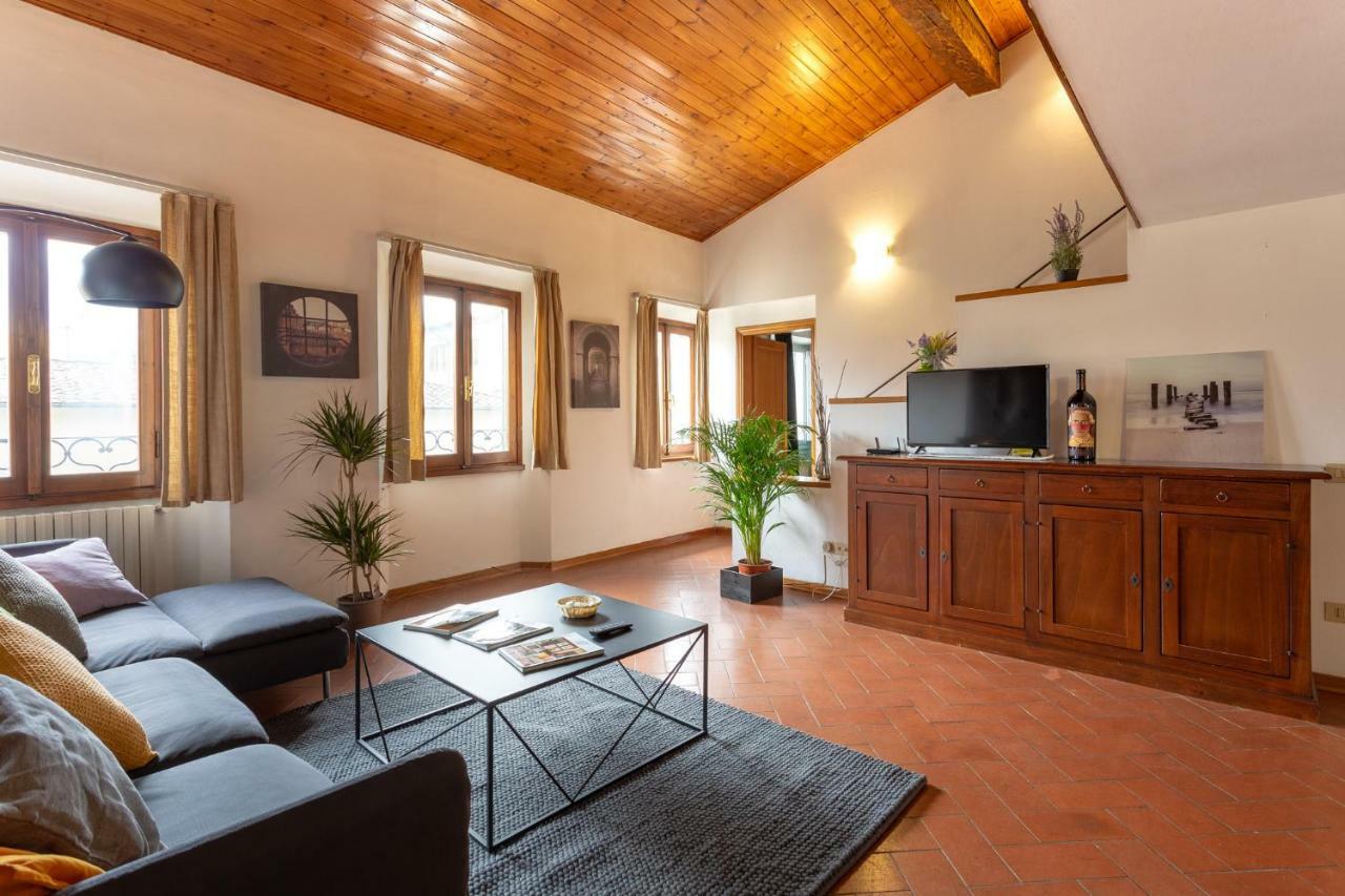 Apartment Via Ricasoli Next To Accademia *